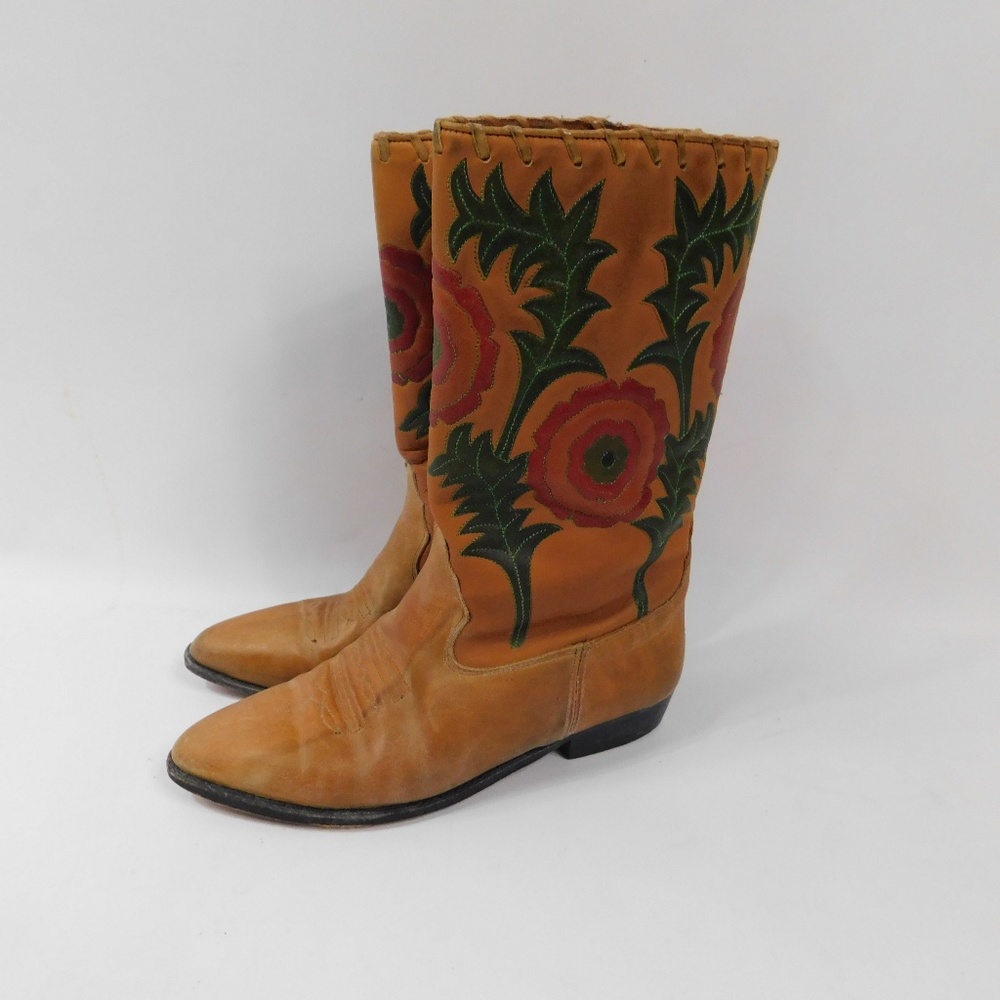 Vintage anthropologie seychelles embroidered boots
